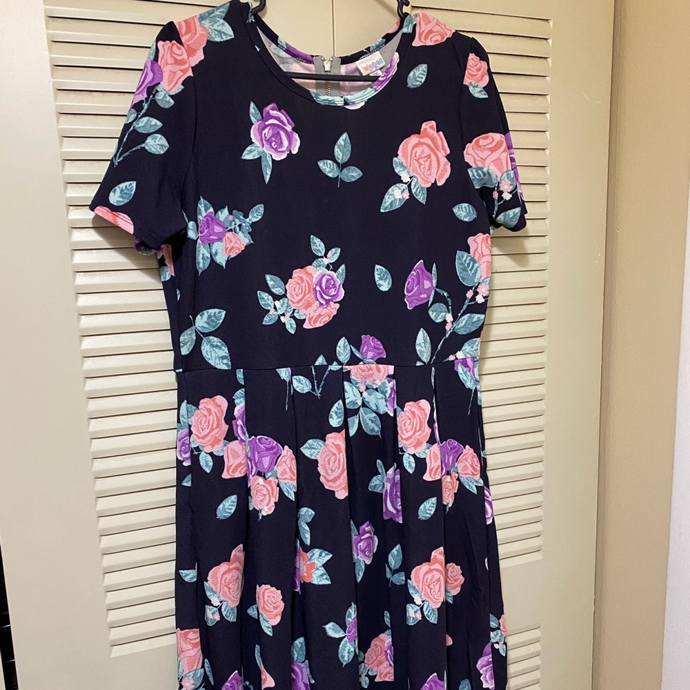 Lularoe Amelia 2XL Floral Navy Dress NWOT